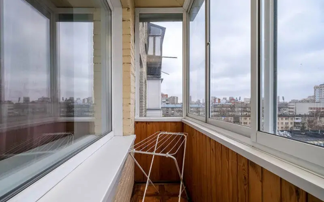 Апартаменты В Гости на улице Челюскинцев, д. 44