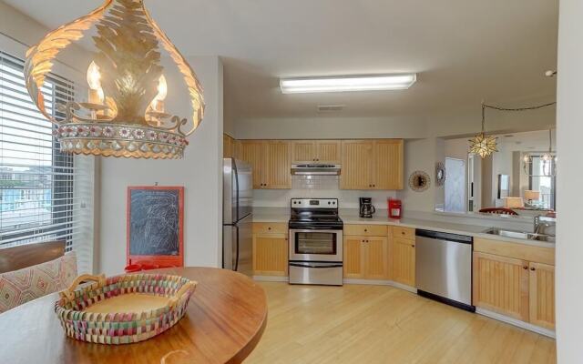 411 Summerhouse Villa