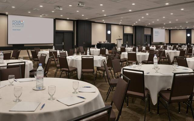 Four Points by Sheraton Toronto Airport
