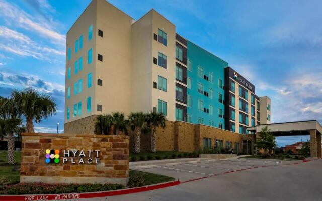 Hyatt Place Waco - South