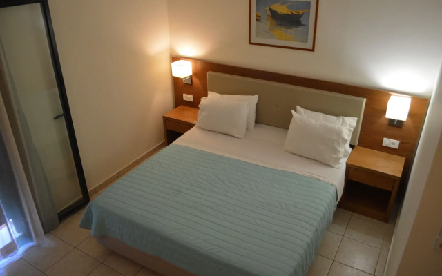 Christina Beach Hotel