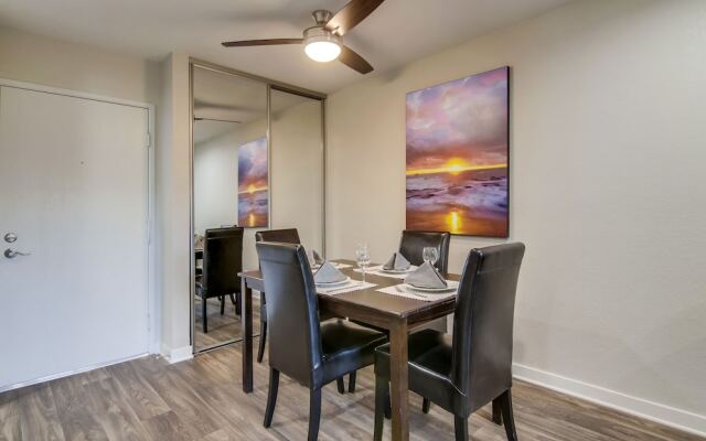 The Luxe Suites of Temecula Heights
