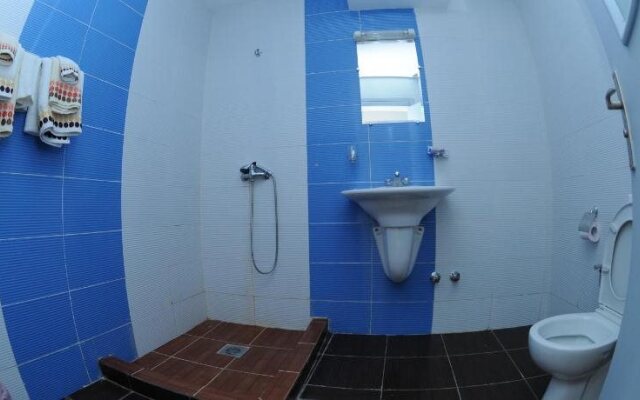 Free Zone Hotel