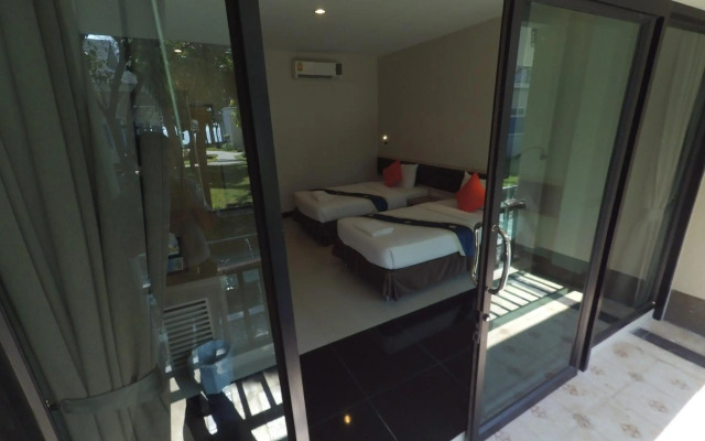 Chaolao Tosang Beach Hotel