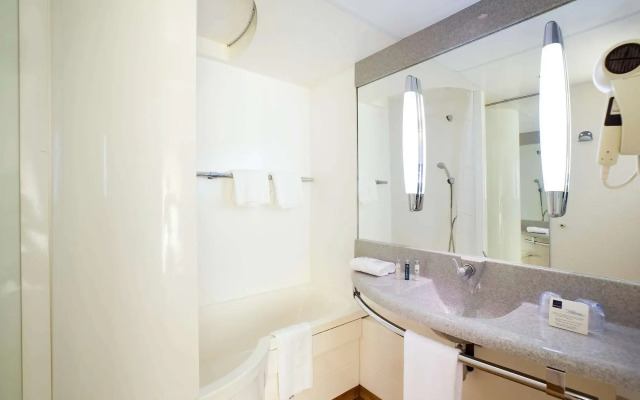 Hotel Novotel Aix en Provence Pont de l'Arc Fenouillères