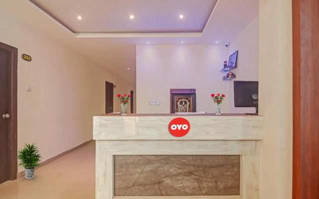 OYO 93527 Hotel 7 Hills Luxury Rooms
