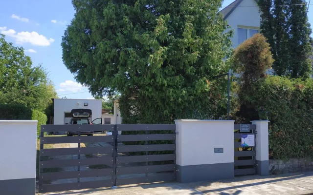 Aranyharmat Apartman