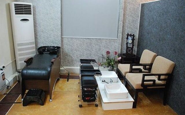 Divine the Boutique Hotel