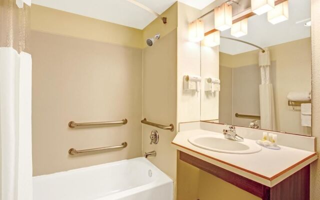 Days Inn Seattle Aurora