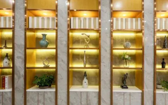 HUAZHU-StarwayHotel (Shangrao Central Plaza Pedestrian Street store)