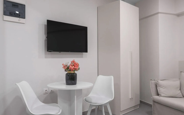 V1 Boutique Residences, Nilie Hospitality MGMT