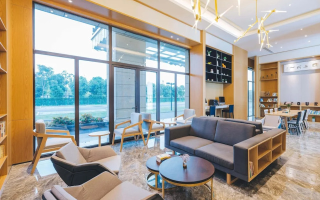 Atour Hotel Zhenjiang Railway Station Nanxu Avenue