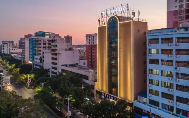 Yeste Hotel (Beihai Hepu High-speed Railway Station)