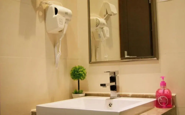 Hip-hop Hotel Apartment