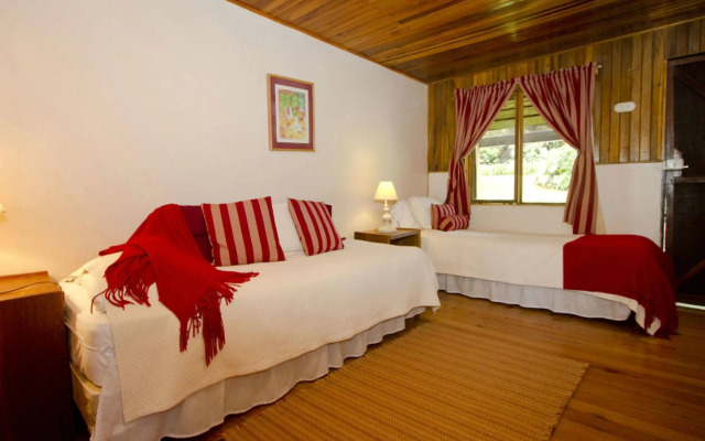 Poas Volcano Lodge