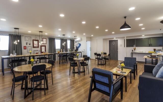 OYO Townhouse 007 Indiranagar