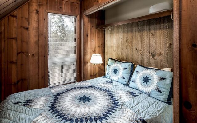 Cruthirds - Three Bedroom Cabin