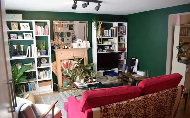 Shepherd's Bush 1 Bedroom Apartment