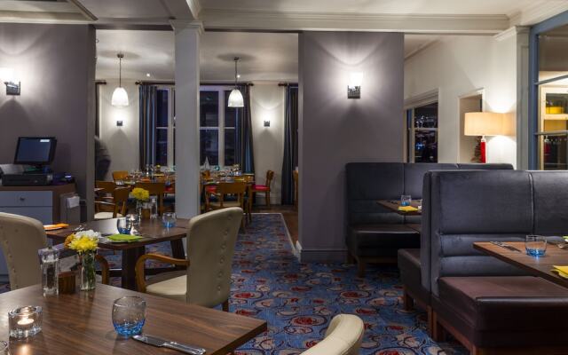 Best Western White Lion