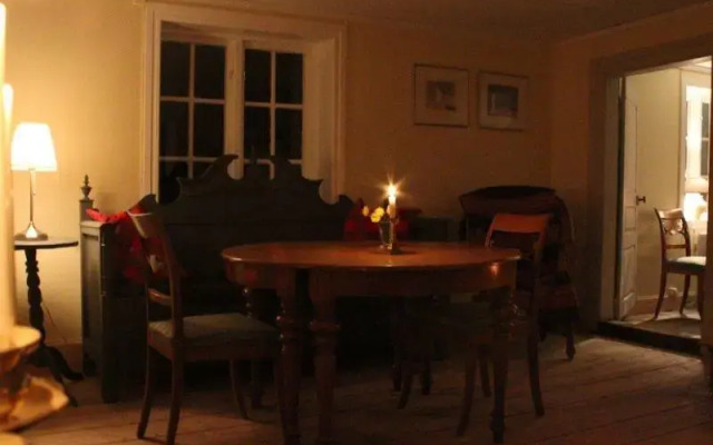 Hacksta Västergård B&B