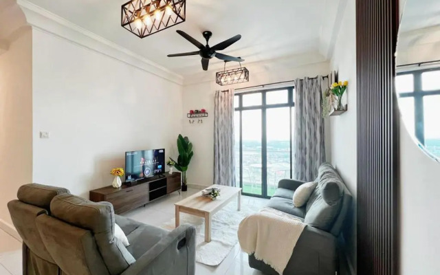 JB Staycation next to Paradigm Mall JB