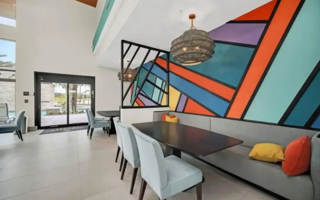 5890high 12 Bedroom Villa
