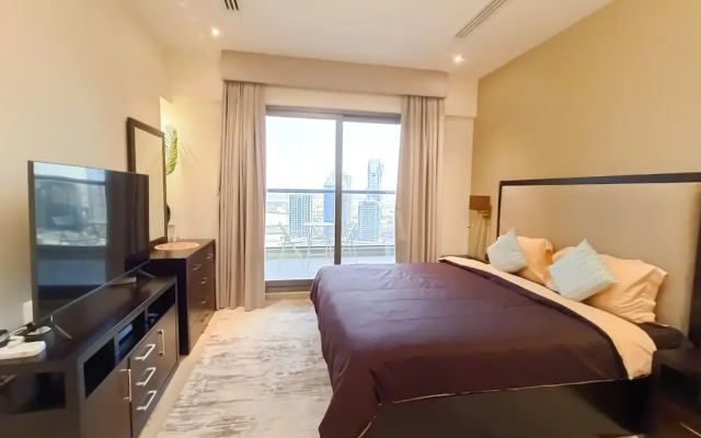 Whitesage - Elegant Studio With Balcony Overlooking The Canal