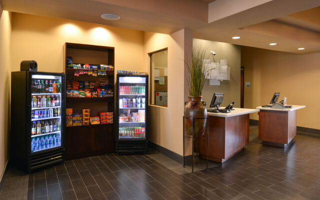 Holiday Inn Express & Suites Globe by IHG