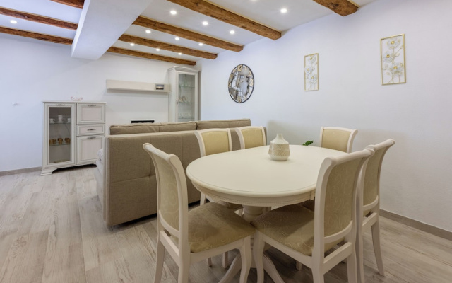 Villa Green Point
