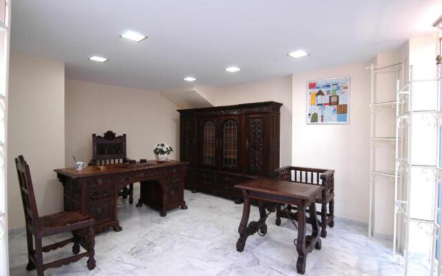 Apartamentos El Tranco del Mar