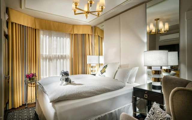 Staypineapple, An Elegant Hotel, Union Square