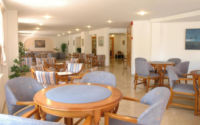 Hotel Tora