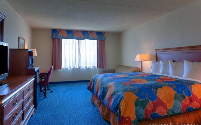 Country Inn & Suites by Radisson, Fredericksburg South (I-95), VA