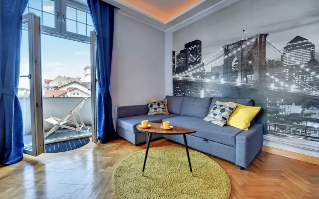 Grand Apartments - Brooklyn