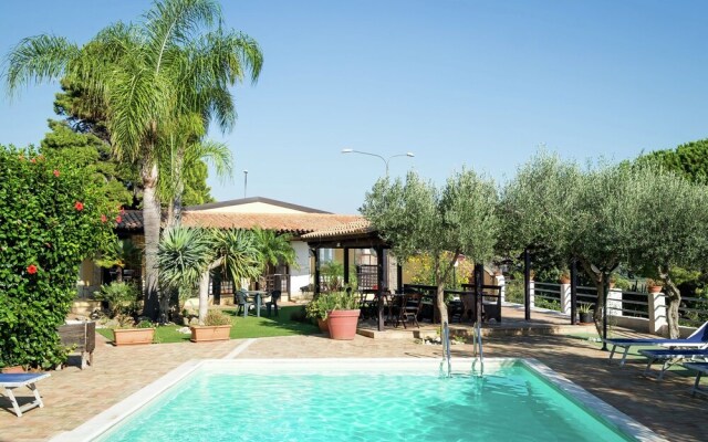 Comfortable Holiday Home in Ribera Near Sea