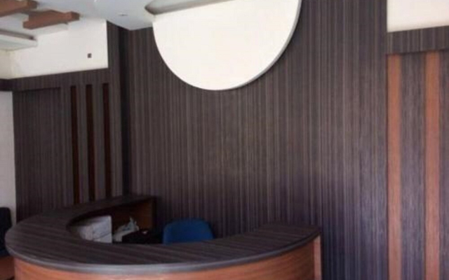 Goroomgo Central Afia Residency chennai