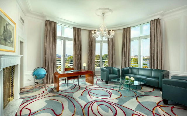 Hotel Atlantic Hamburg, Autograph Collection