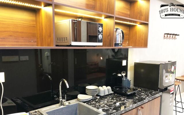 Super City Center - Free Pool Gym 8