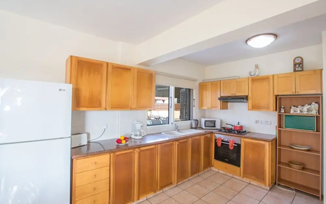 Luxury 4 Bedroom Villa With Private Pool, Sotira Villa 1301
