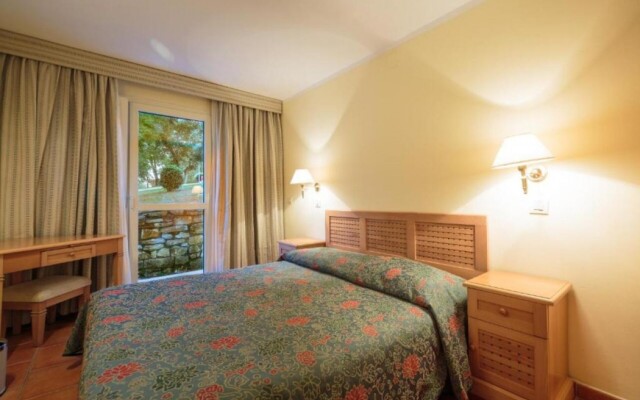 Studio Apartments Laguna Bellevue