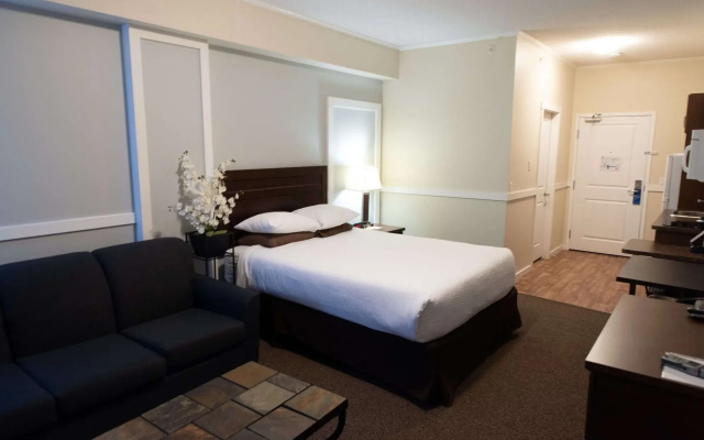 Heartland Hotel