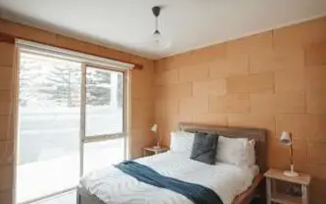 Bayview No 5