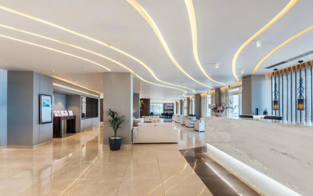 Alexandra Beach Hotel