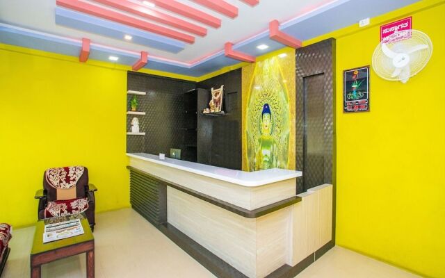 OYO 16937 Alankar Residency