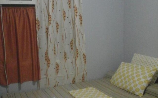 Oliveros Residence Bed and Breakfast