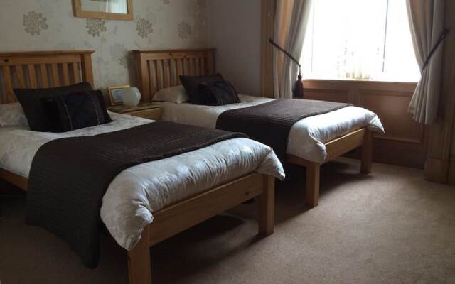 Fernlea Guest House