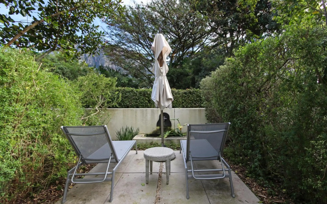 The Vineyard Hotel