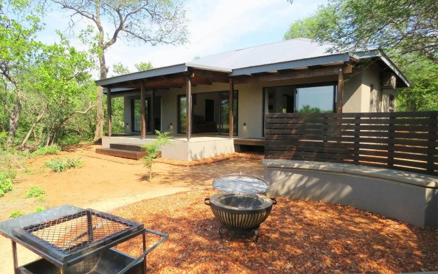 Wild Dog Guest Lodge