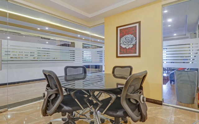 Treebo Tryst Raj Vista