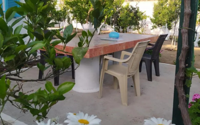 PERIVOLI 4-CHORA(5min away from the center by car)